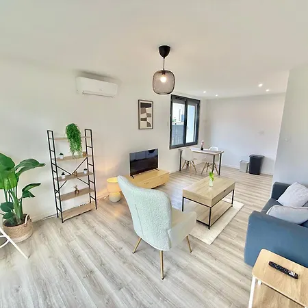 T2 Confort - Clim - Parking - Jardin Apartment Roques (Haute-Garonne)