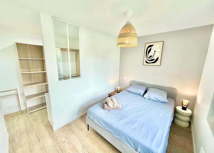 Appartement T2 Confort - Clim - Parking - Jardin Roques (Haute-Garonne)