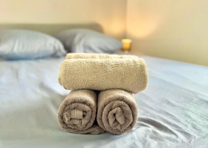 T2 Confort - Clim - Parking - Jardin Appartement