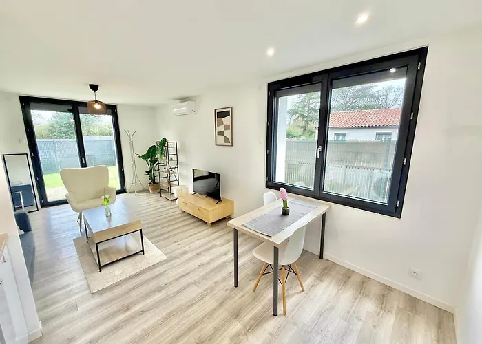 Appartement T2 Confort - Clim - Parking - Jardin